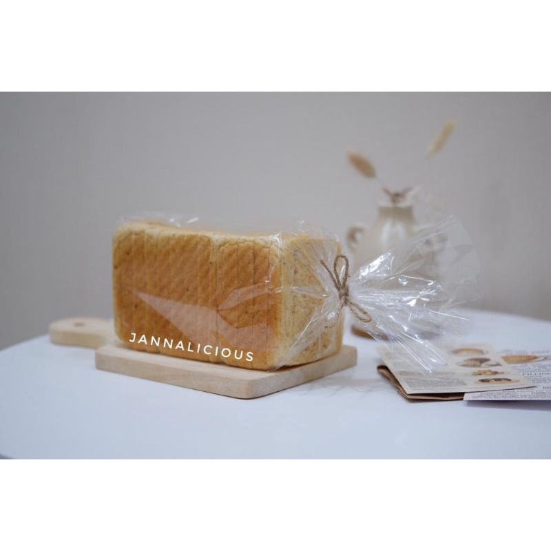 

Plastik OPP Roti Tawar, Roti Sisir, Roti Sobek, Cookies,Souvenir uk. 25x35+5 (40 Micron) ~ 100 lembar