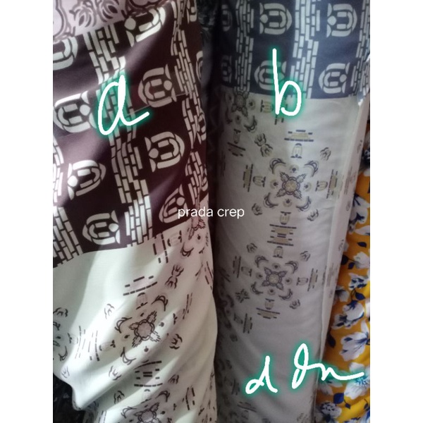 kain prada crepe motif ada pinggiran