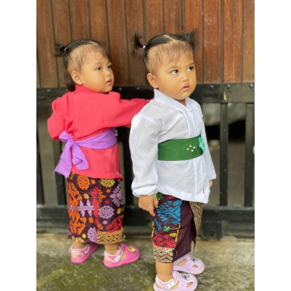 kebaya anak kartini bahan moscrepe strait