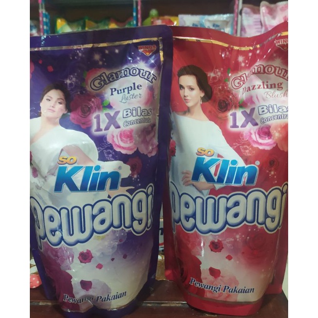RAISA Soklin Pewangi 1x Bilas  900ml