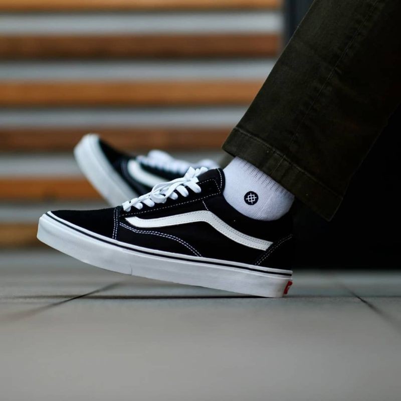 [SALE] VANS OLDSKOOL BLACK WHITE CLASSIC ORIGINAL 100% ( Global )