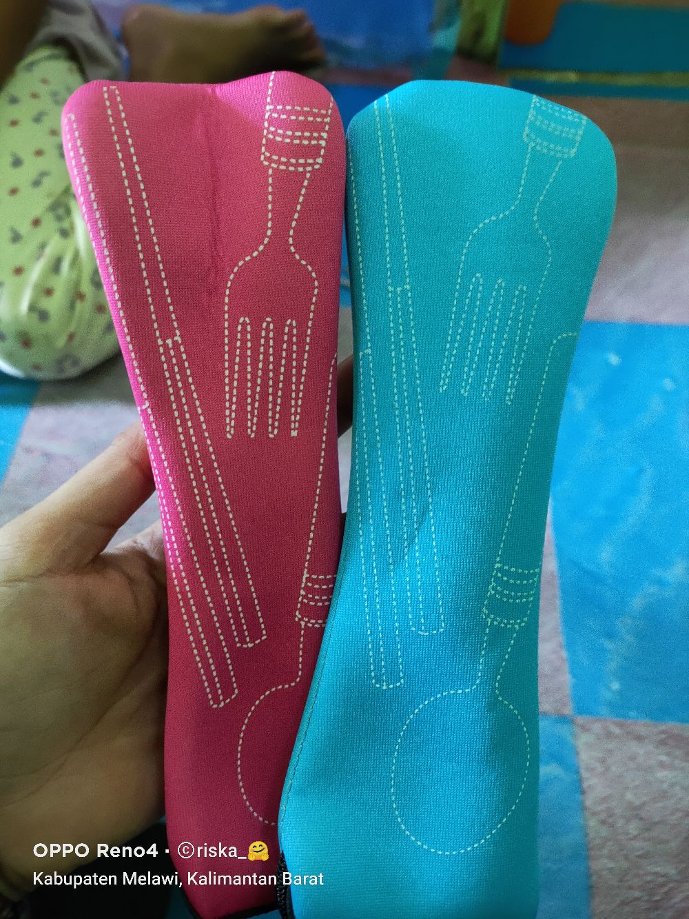 Peralatan Makan Travel Set Pouch -  Sendok Garpu Sumpit Travel