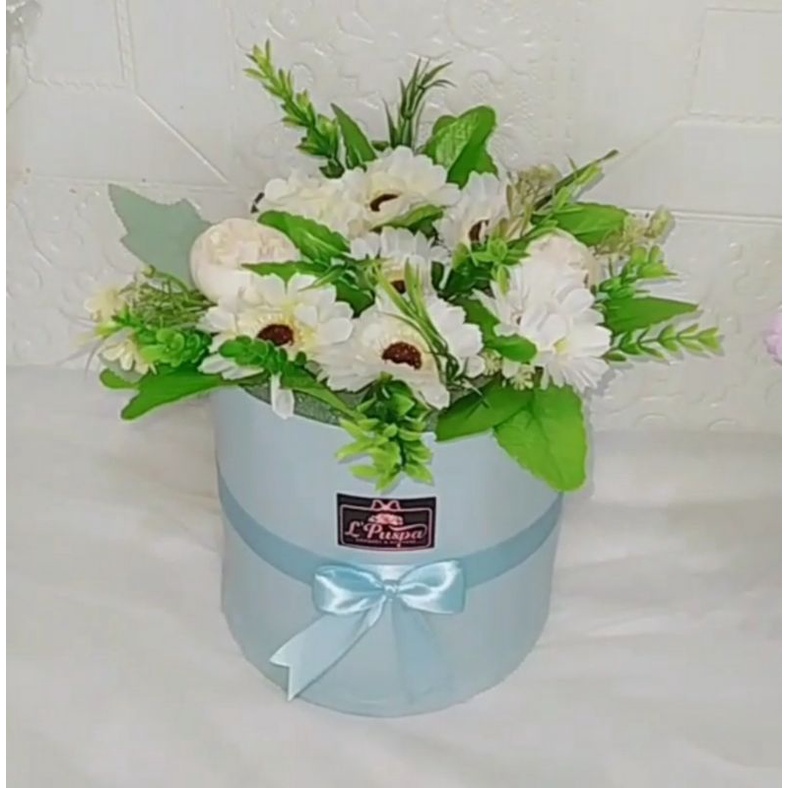 Bloom Box Flower & Money Roll + happy birtday
