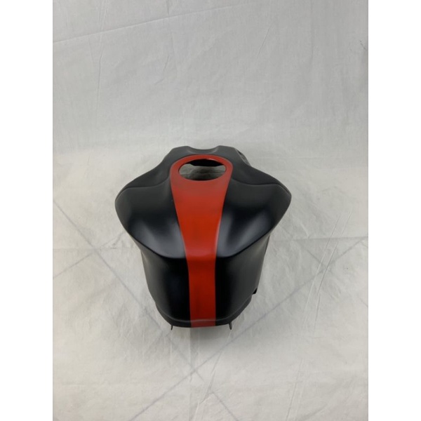 Kondom Tangki Yamaha R15 V3 VVA - Cover Tangki Yamaha R15 V3 VVA Hitam Merah - Charmoto