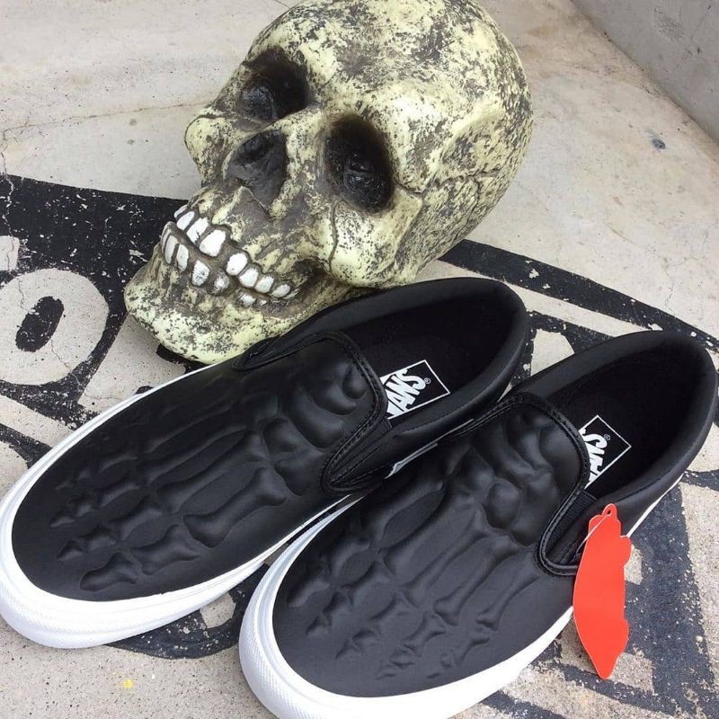 vans slip on x ray bones