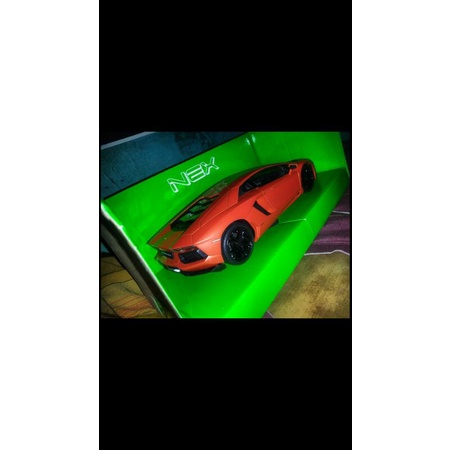 welly nex Lamborghini Aventador 1:24