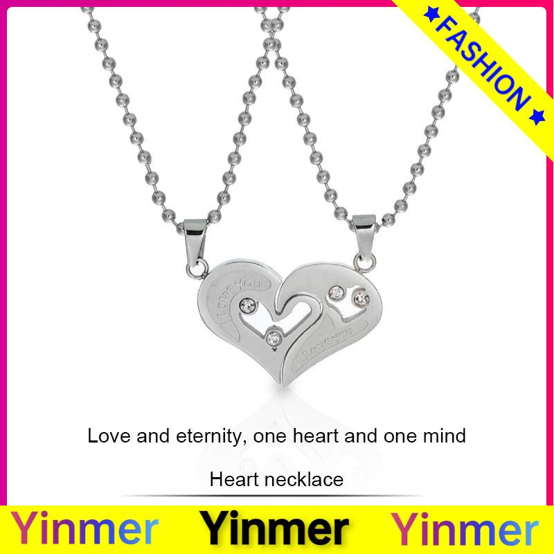 COD✨ 2PCS/set Magnet Kalung Couple Kerah Love Kalung Pasangan Pelukan Choker Liontin Necklace Persahabatan Liontin-Yinmer