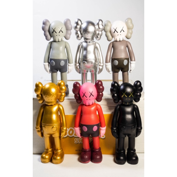 

Dijual ISI KAWS PCS 10CM TINGGI Set Limited Figure 6