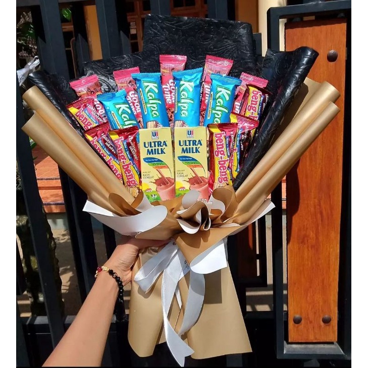 buket snack/bunga/uang/balon/kopi/kado ultah/wisuda/kelulusan