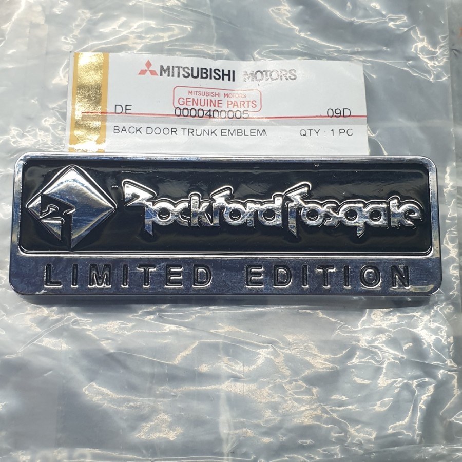 Emblem Rockford Fosgate Limited Edition Asli Mitsubishi All New Pajero