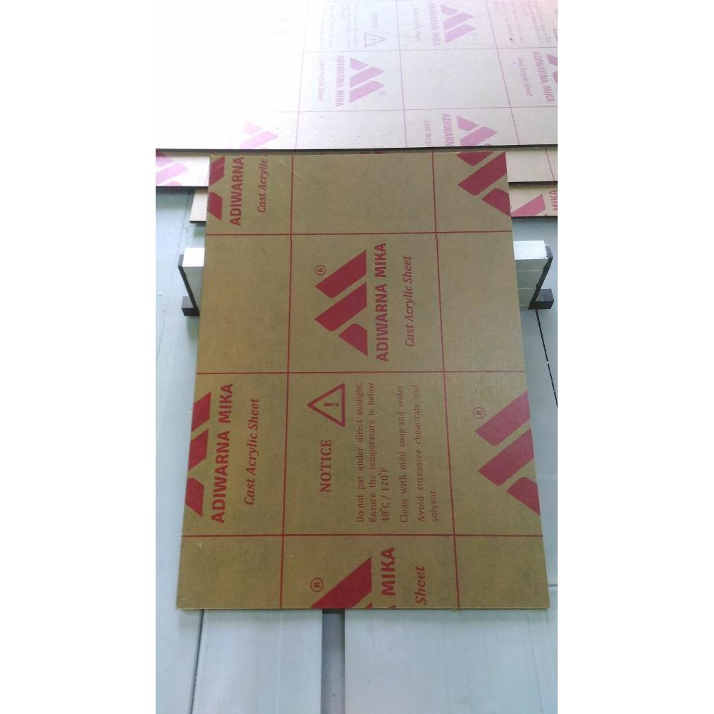 Acrylic sheet 2mm - Akrilik lembaran A4 Bening Uk. 210 mm x 300 mm