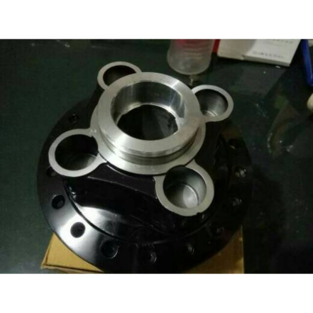 Tromol Belakang GL 100 set bosh