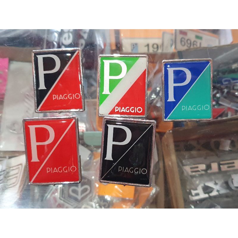 Emblem VESPA PIAGGIO (P) coret Modern vespa spartan