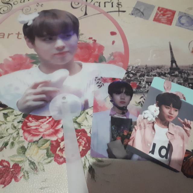 WANNA ONE PARK JIHOON TRANSPARANT FAN