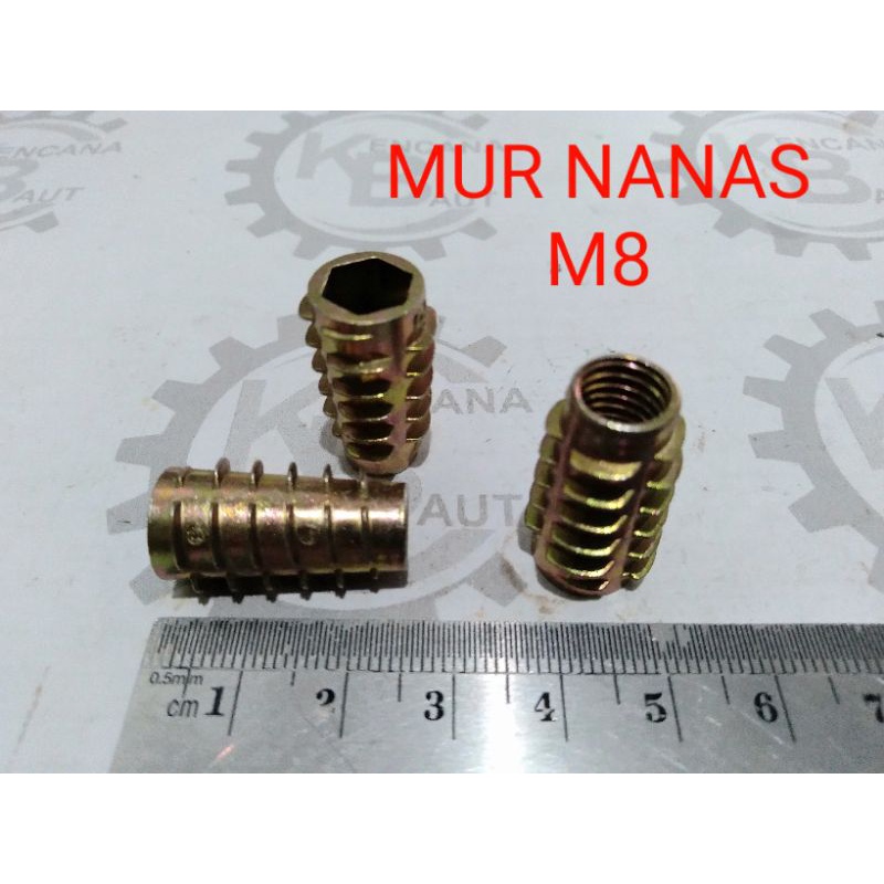 MUR NANAS M8