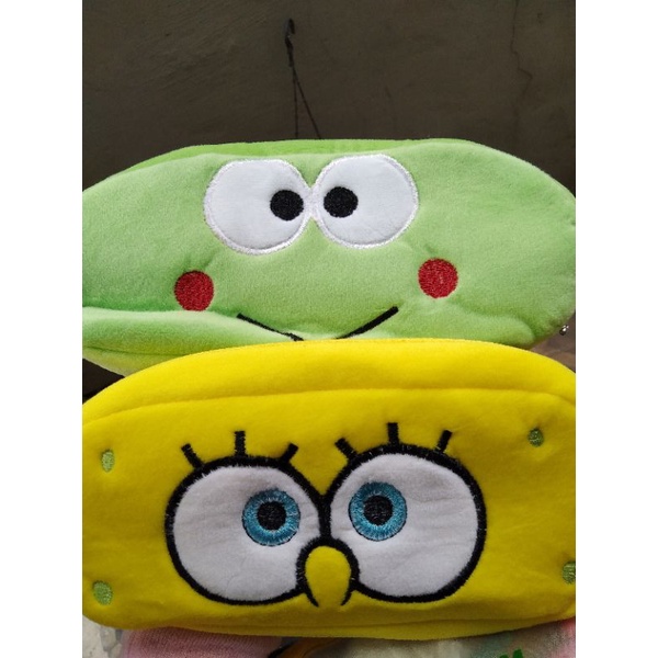 

Tempat pensil karakter stitch keroppi spongebob piglet pooh