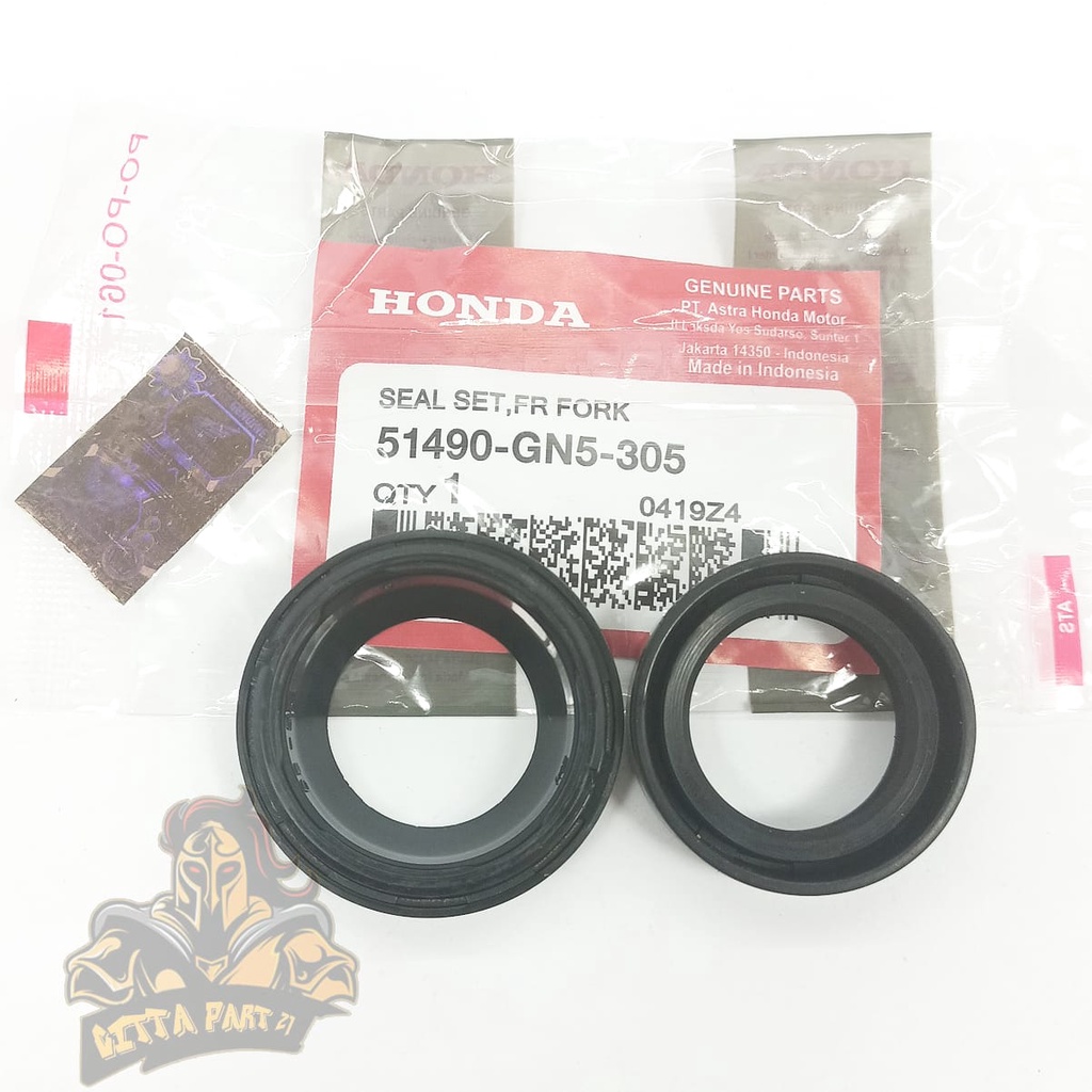 SIL SEAL SHOCK PLUS ABU SHOCK SET DEPAN HONDA GN5 KUALITAS ASLI ORIGINAL HONDA AHM PRESISI TIDAK BOCOR KARET TIDAK MUDAK KERAS DAN DIJAMIN AWET UNTUK SEMUA JENIS MOTOR BEBEK DAN MATIC