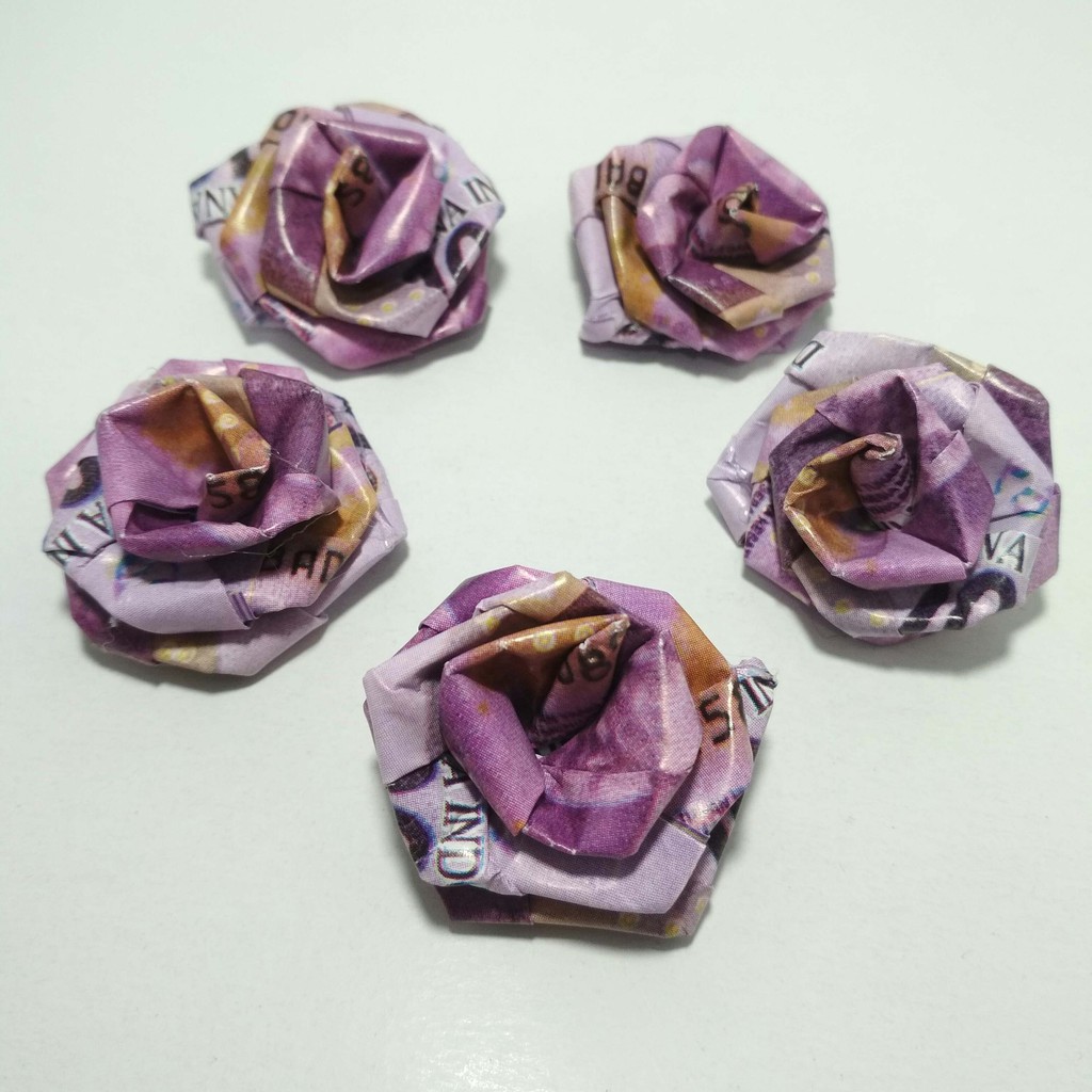

1 pc, MAWAR UANG MAINAN KERTAS,REPLIKA UANG MAHAR,UANG KERTAS ORIGAMI, HIASAN MAHAR UANG, SCRAPBOOK