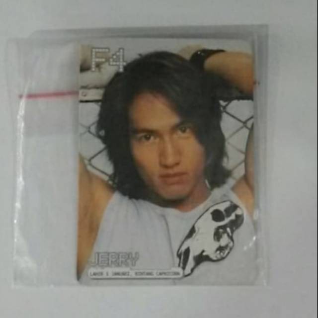 Photo  Card  Jerry Yan, ada bekas terlipat