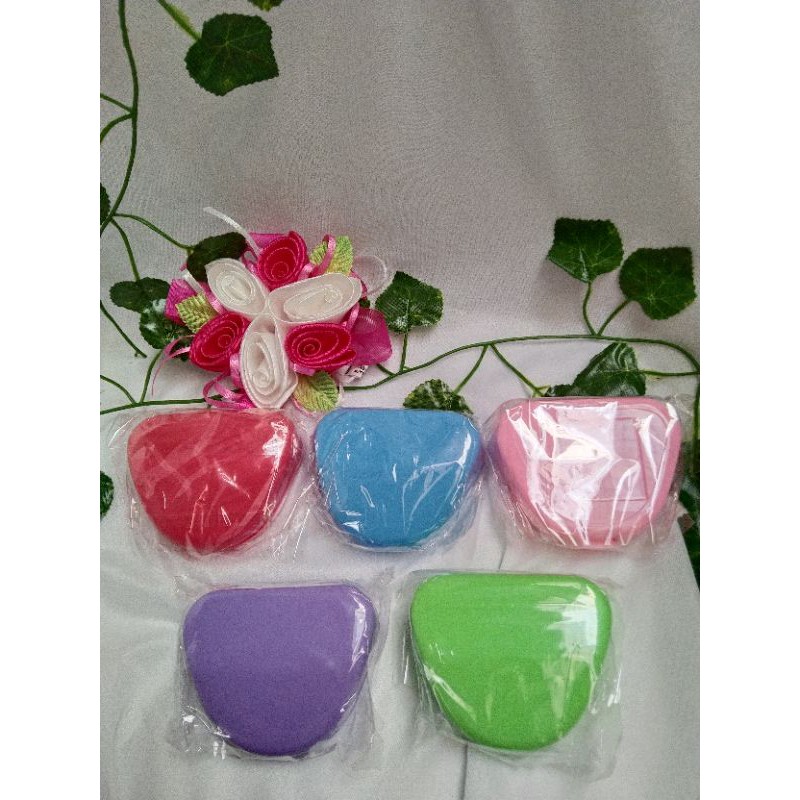 Tempat retainer/ gigi palsu