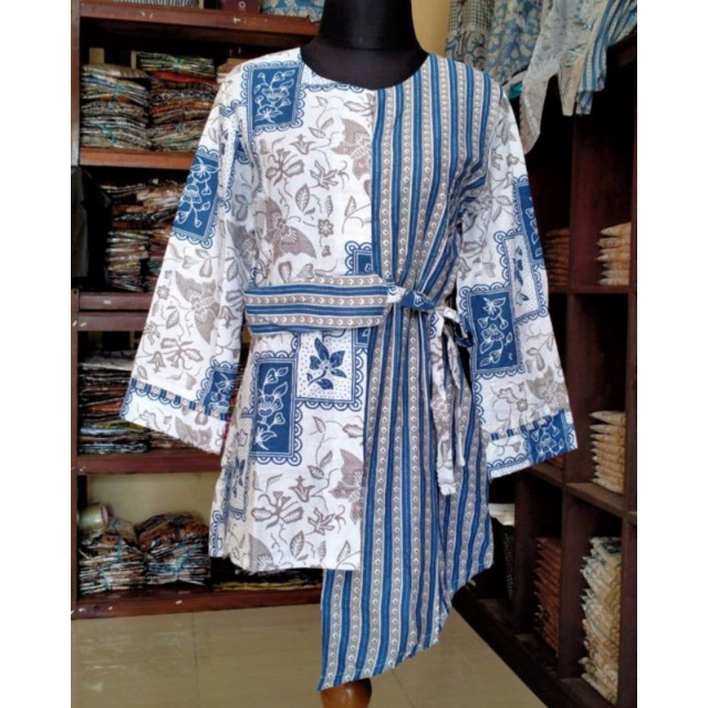 tey-17 Batik wanita ASJ SA HRB026 Kenongo Kemeja Tosca Pendek-Kupu Biru