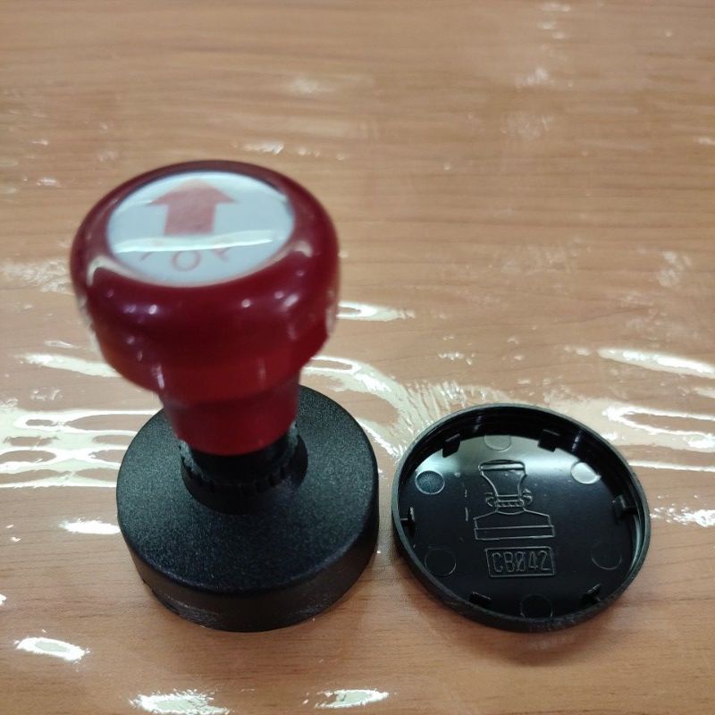 

STEMPEL BULAT 4 CM