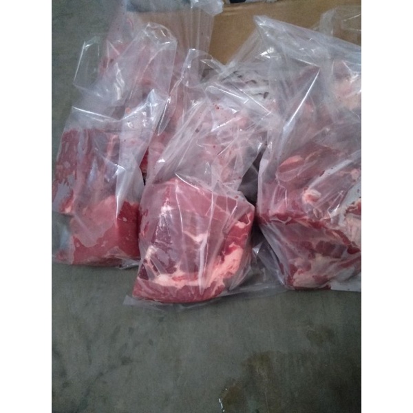 

DAGING TETELAN / DAGING SEMUR KEMASAN 250GR