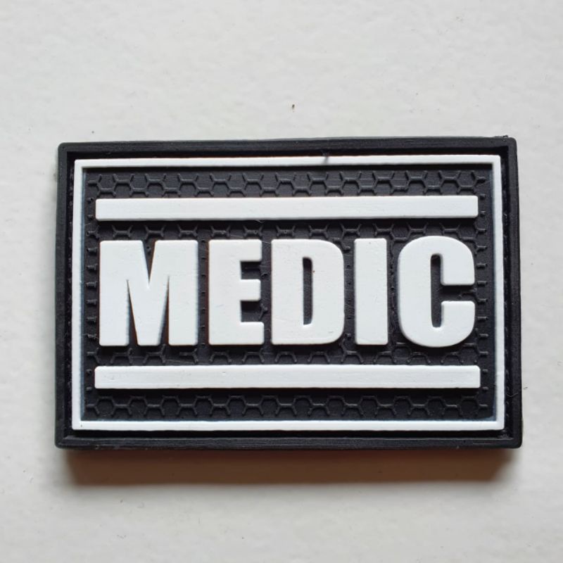 patch rubber logo medic lis putih / tempelan emblem karet velcro