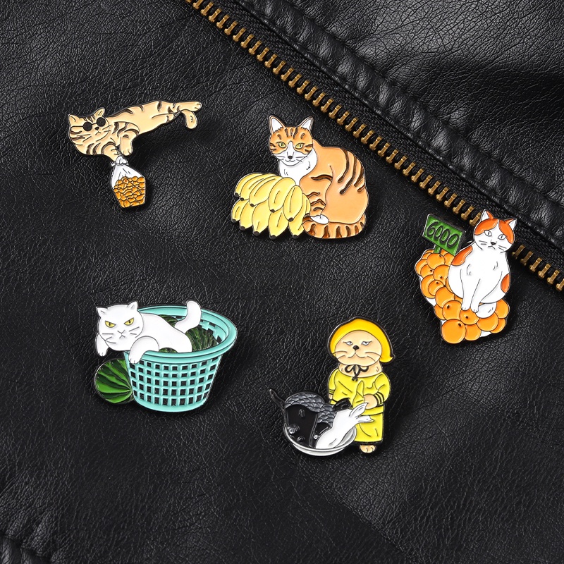 5 Styles of Cartoon Cat Enamel Brooch Animal Fruit Lapel Pin Backpack Badge Collection Clothing Accessories Gifts for Friends