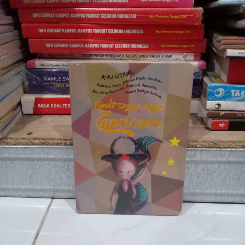 obral buku murah Novel best seller // remaja // wattpad // fantasi // sastra // fiksi // non fiksi part 30-Orang capricon