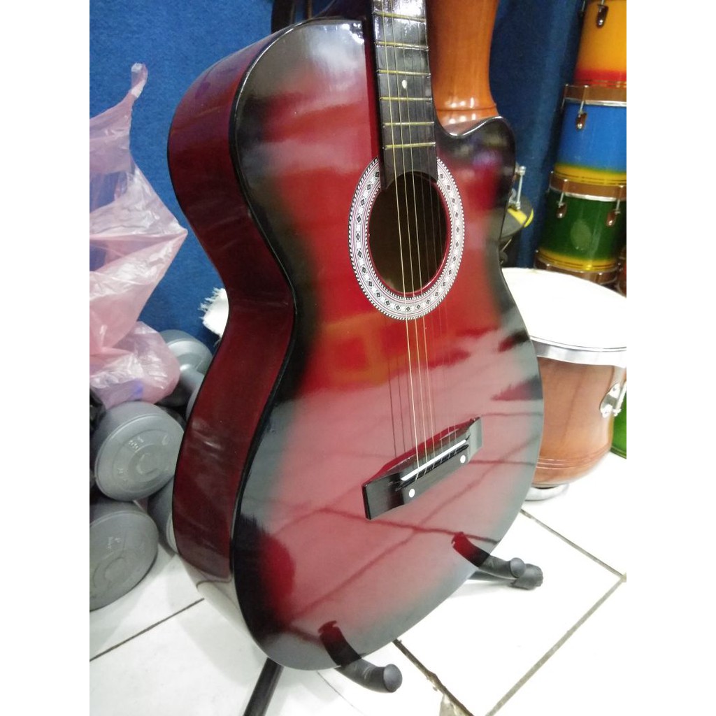 Gitar Akustik Warna Maroon Merk Yamaha Jakarta Murah Buat Belajar Pemula