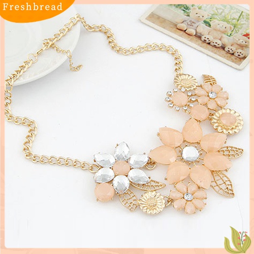 [Fresh] Kalung Choker Choker Statement Motif Bunga Bahan Resin