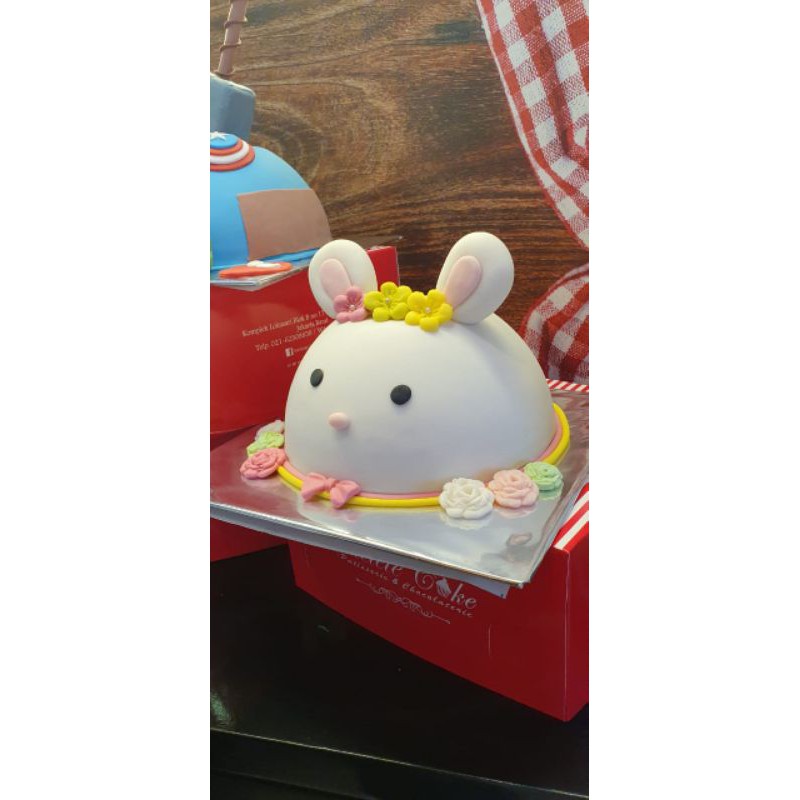 

Pinata Cake (Lagi Viral)