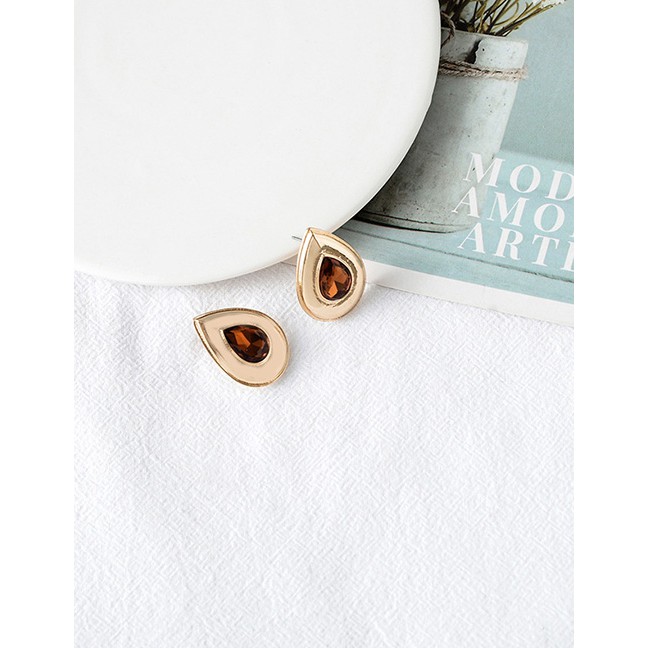 LRC Anting Tusuk Fashion Gold Alloy Heart Glass Crystal Stud Earrings F79002