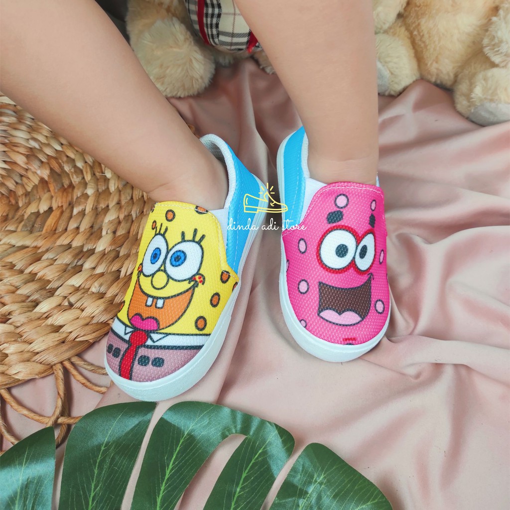 DINDA SEPATU SLIP ON ANAK PEREMPUAN SPONGEBOB PATRICK UKURAN 26-35