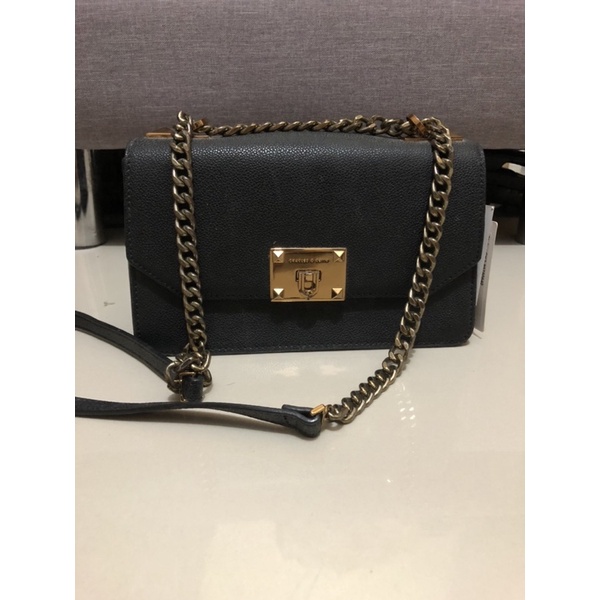 Preloved Charles And Keith Hitam Original Branded Hitam COD Rantai Tas Selempang Bag Wanita Tote