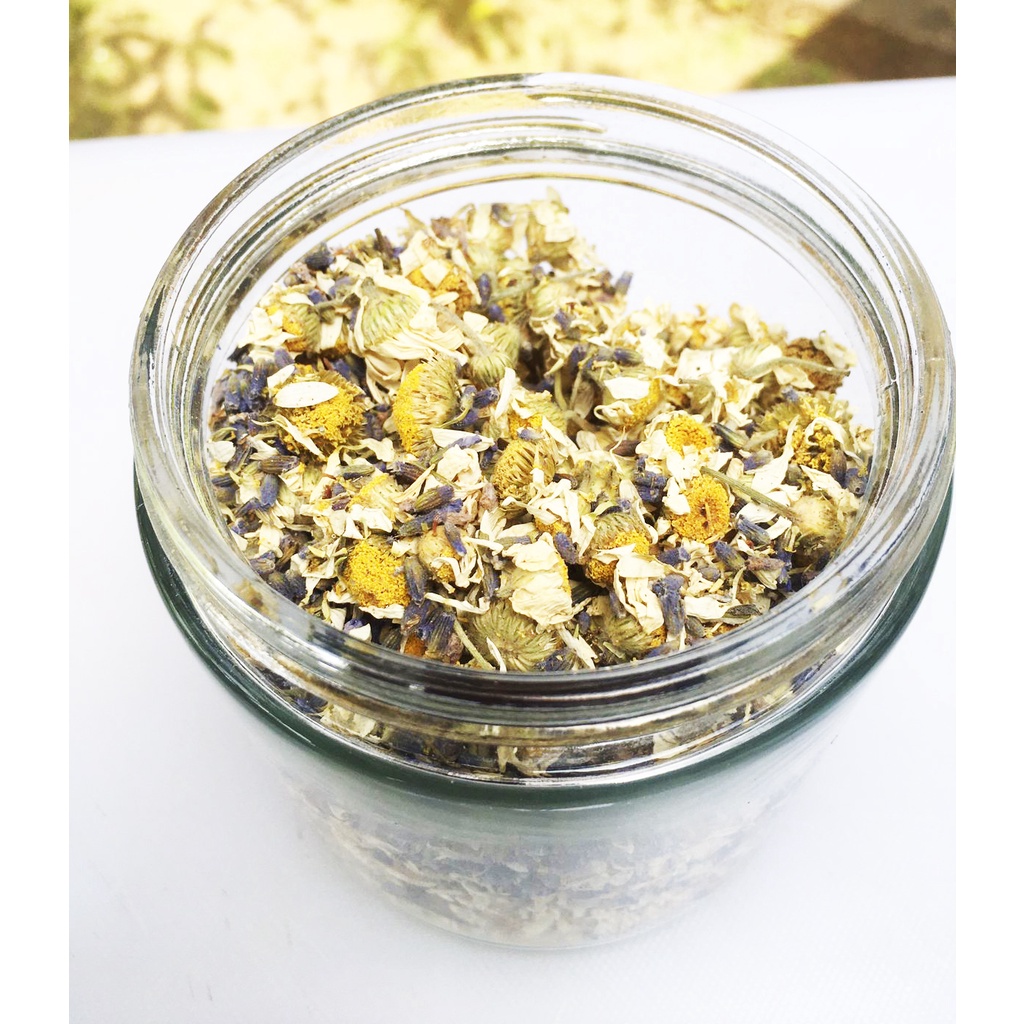 

Chamomile and Lavender Tea Blend