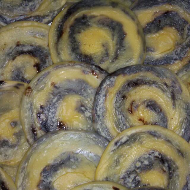 

Roti maryam coklat lumer 1paks isi 6