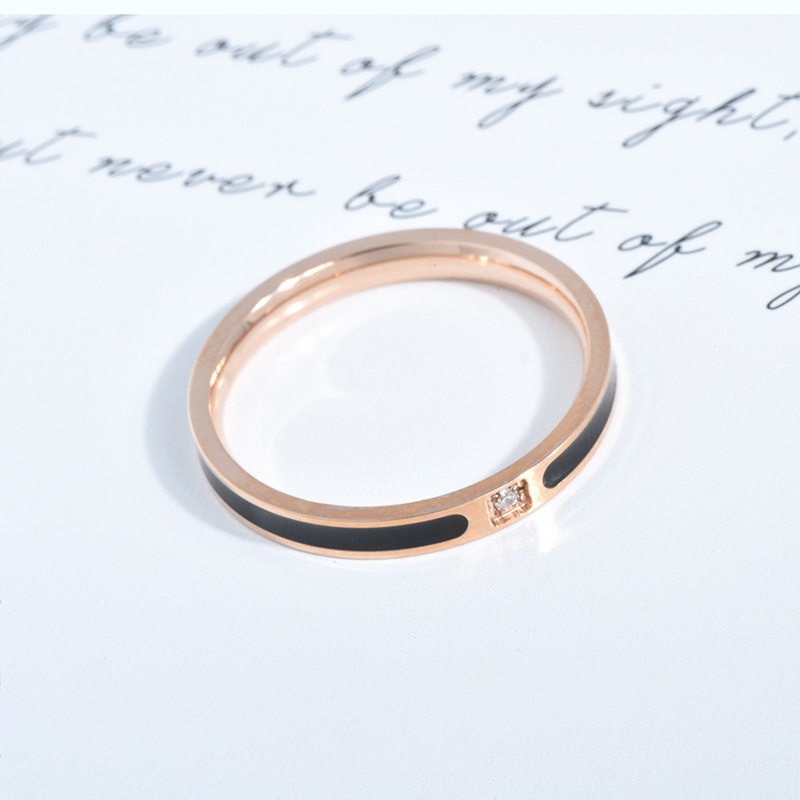Cincin Wanita Titanium Stainless Steel Aksen Berlian Imitasi untuk Pria / Wanita Cincin hitam - PD