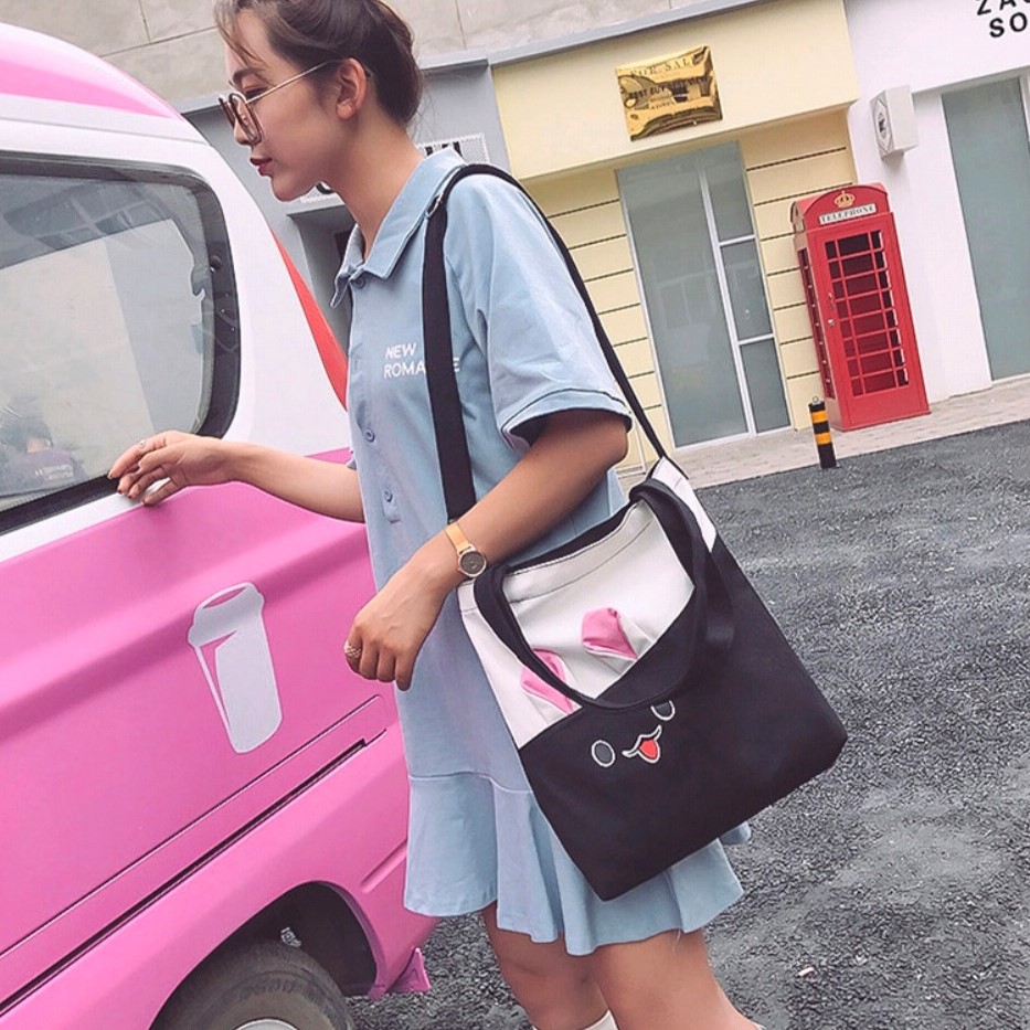 Twenty Bag - Tas Tote Bag Wanita Resleting Terbaru 2022 Aesthetic Kekinian Motif Carakter Rabbit Kelinci Korea Style Multifungsi