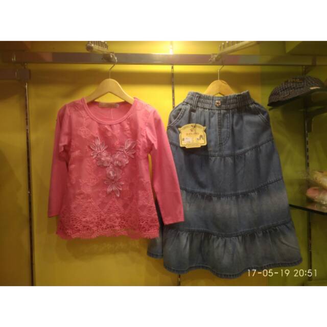 Setelan rok levis lengan panjang anak