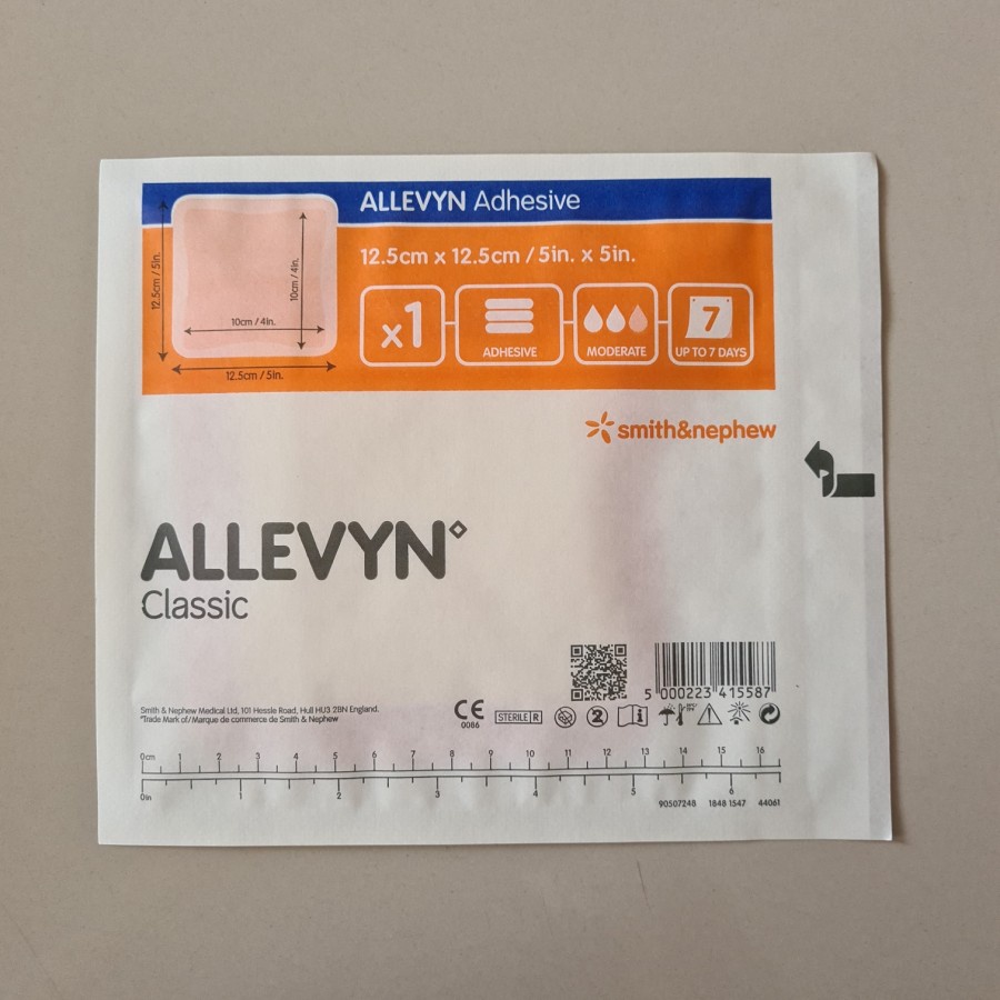 ALLEVYN ADHESIVE 12.5cmx12.5cm / Perban Luka Decubitus