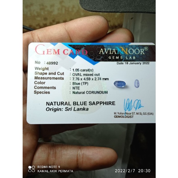 natural blue sapphire ceylon (srilangka)