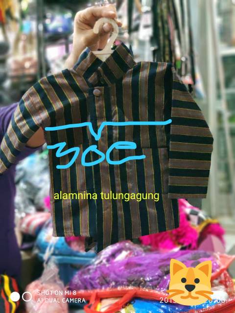 Baju sorjan surjan lurik beskap blangkon 7bln