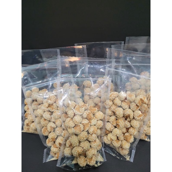 

Putri onde-onde ketawa isi 300gr per bungkus