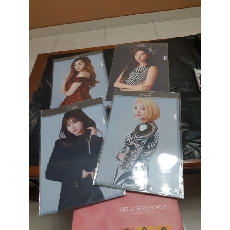 snsd girls generation L holder map phantasia concert merchandise