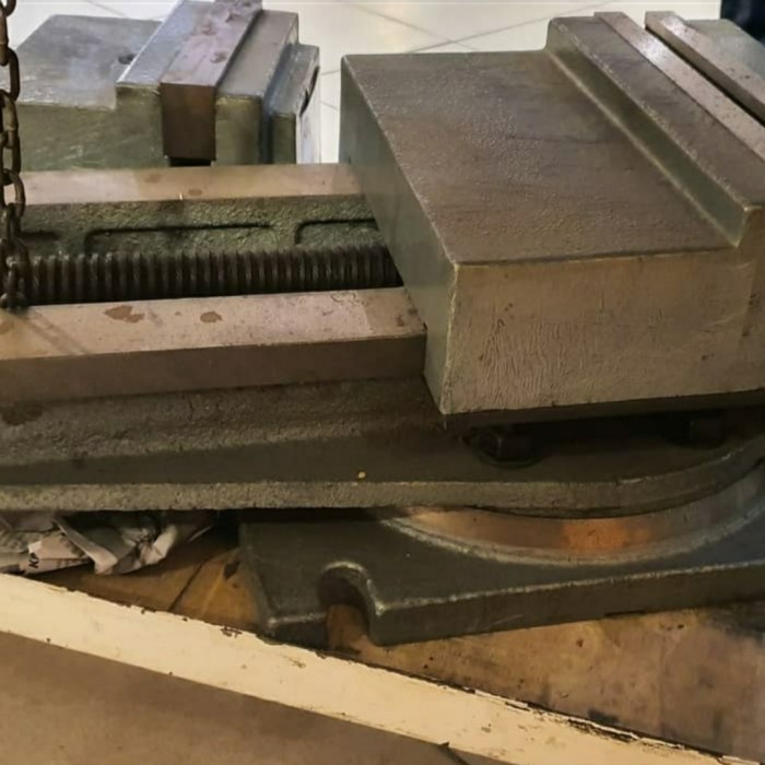 catok/ragum putar ukuran 12" body besar