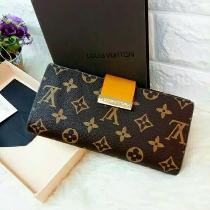 Dompet lv lipat wanita import model lidah kunci