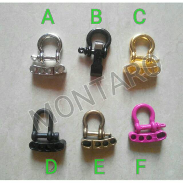 Shackle buckle paracord prusik