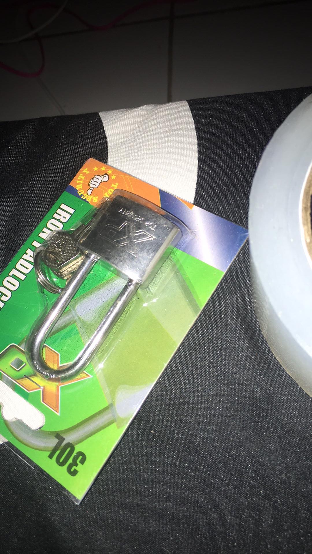 Vion Gembok Kuning 25mm